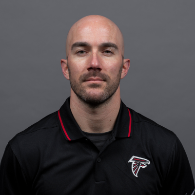 josh nelson square headshot